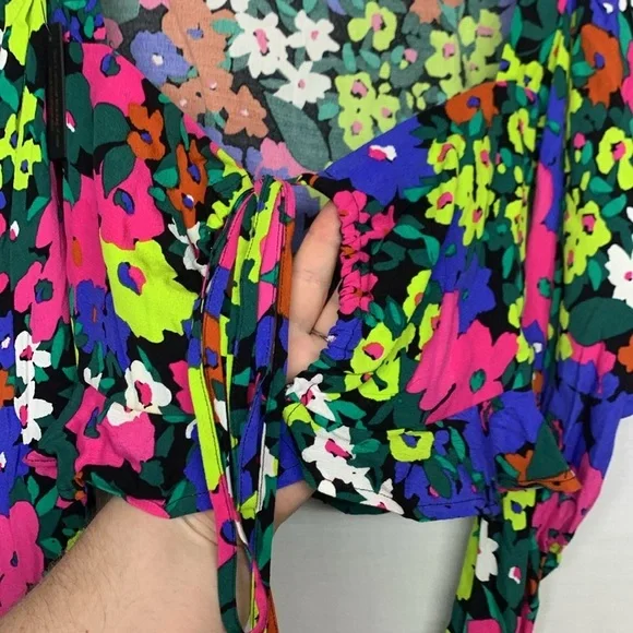 AFRM Vibrant Floral Tie-Front Blouse - Picture 5 of 14
